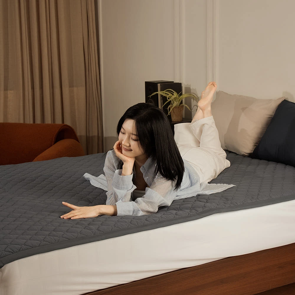뜨숨 분리난방 전기매트 퀸 전기장판 캠핑 듀얼 탄소매트 카본 전기요 다크그레이 실제 상품 이미지